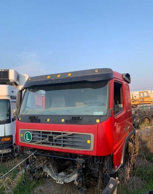 Cutie ,axe etc Volvo FM 12 truck - Motor voor Vrachtwagen: afbeelding 2 Cutie ,axe etc Volvo FM 12 truck - Motor voor Vrachtwagen: afbeelding 2