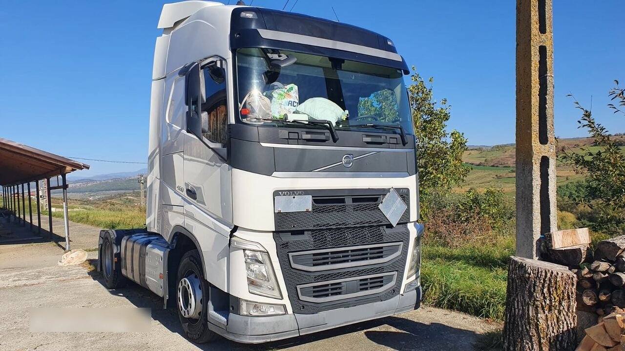 Cutie viteza Volvo FH 12 EURO 6 460   Volvo FH12 EURO 6 2016 460 truck - Versnellingsbak voor Vrachtwagen: afbeelding 1 Cutie viteza Volvo FH 12 EURO 6 460   Volvo FH12 EURO 6 2016 460 truck - Versnellingsbak voor Vrachtwagen: afbeelding 1