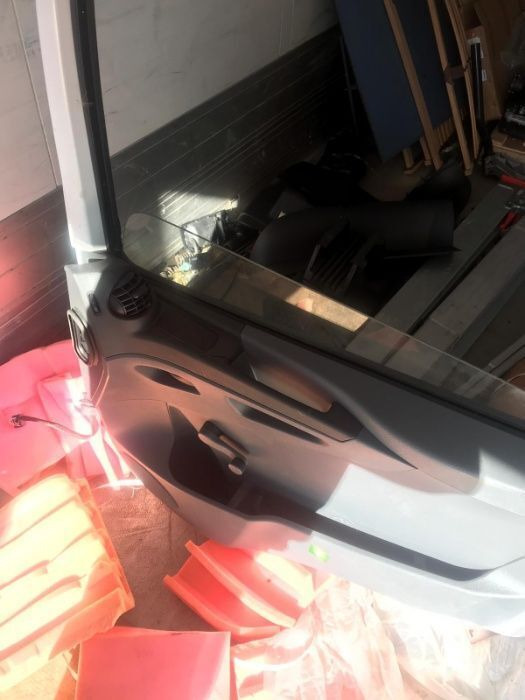 Geam+fata usa   Mercedes-Benz ACTROS ATEGO AXOR - Deur en onderdelen voor Vrachtwagen: afbeelding 5 Geam+fata usa   Mercedes-Benz ACTROS ATEGO AXOR - Deur en onderdelen voor Vrachtwagen: afbeelding 5