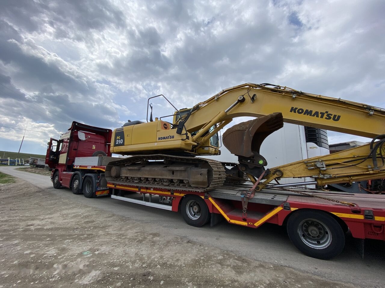 Din dezmembrari pentru KOMATSU PC210 -6 -8 -10 , second hand Komatsu - Onderdelen voor Graafmachine: afbeelding 4 Din dezmembrari pentru KOMATSU PC210 -6 -8 -10 , second hand Komatsu - Onderdelen voor Graafmachine: afbeelding 4