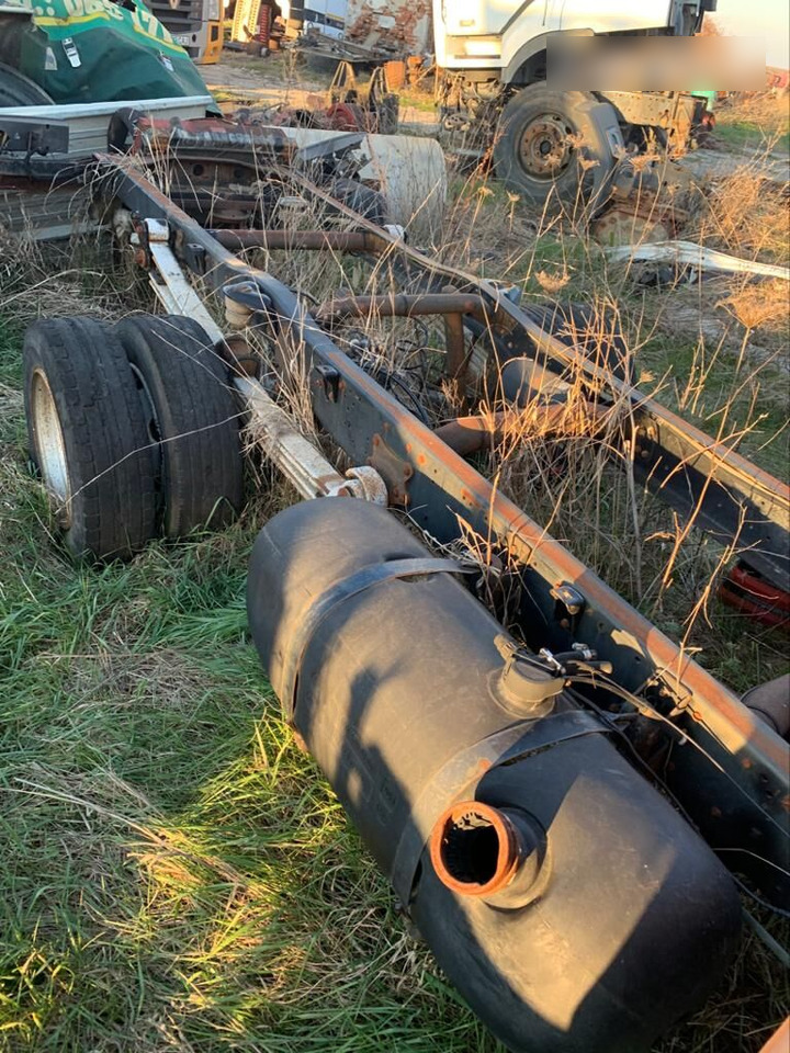 Piese din dezmembrari Mercedes Benz Vario 612 614 615 812 814 815 Mercedes-Benz Vario - Onderdelen voor Vrachtwagen: afbeelding 4 Piese din dezmembrari Mercedes Benz Vario 612 614 615 812 814 815 Mercedes-Benz Vario - Onderdelen voor Vrachtwagen: afbeelding 4