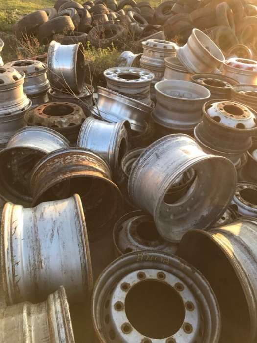 Vand Jante TIR, cap tractor, semiremorca - Velg voor Vrachtwagen: afbeelding 1 Vand Jante TIR, cap tractor, semiremorca - Velg voor Vrachtwagen: afbeelding 1