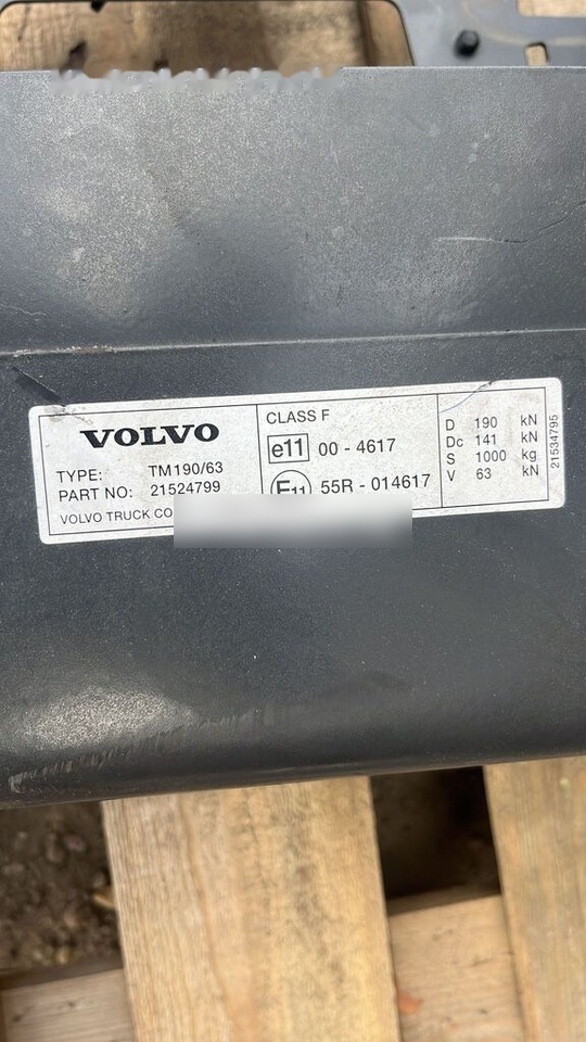 Volvo TRAVERSA type tm 190/63 CODE 21524799 truck - Koppelschotel voor Vrachtwagen: afbeelding 2 Volvo TRAVERSA type tm 190/63 CODE 21524799 truck - Koppelschotel voor Vrachtwagen: afbeelding 2