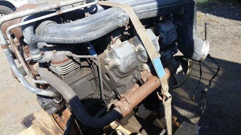 Mercedes-Benz OM 401 LA.III/1 Mercedes-Benz truck - Motor voor Vrachtwagen: afbeelding 4 Mercedes-Benz OM 401 LA.III/1 Mercedes-Benz truck - Motor voor Vrachtwagen: afbeelding 4