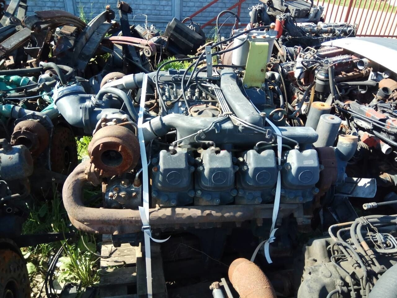 Mercedes-Benz OM 442 LA Mercedes-Benz truck - Motor voor Vrachtwagen: afbeelding 3 Mercedes-Benz OM 442 LA Mercedes-Benz truck - Motor voor Vrachtwagen: afbeelding 3