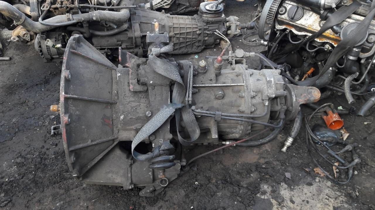 Renault EATON FS8209A Renault Premium - Versnellingsbak voor Vrachtwagen: afbeelding 1 Renault EATON FS8209A Renault Premium - Versnellingsbak voor Vrachtwagen: afbeelding 1