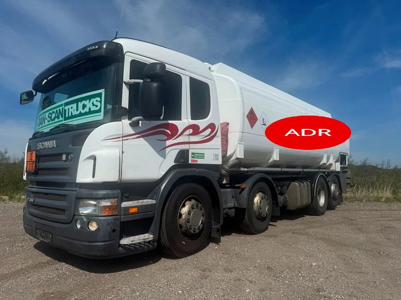 Scania P380 P380 8x2*6 .ADR/FL . 24200 L Tank - Air / Air suspension. - Tankwagen: afbeelding 1 Scania P380 P380 8x2*6 .ADR/FL . 24200 L Tank - Air / Air suspension. - Tankwagen: afbeelding 1