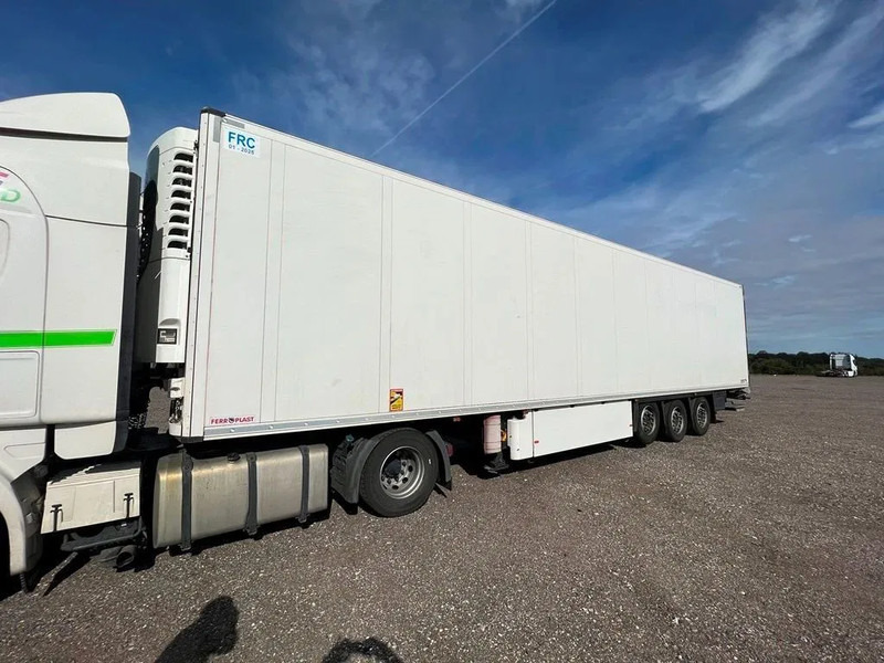 Schmitz Cargobull Dobbelt stock and lift flowers measure - Koelwagen oplegger: afbeelding 5 Schmitz Cargobull Dobbelt stock and lift flowers measure - Koelwagen oplegger: afbeelding 5