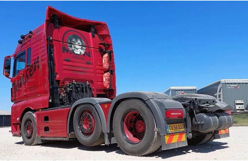 MAN TGX 26.510 2stk . Special interior. pusher 6x2/2. - Trekker: afbeelding 5 MAN TGX 26.510 2stk . Special interior. pusher 6x2/2. - Trekker: afbeelding 5