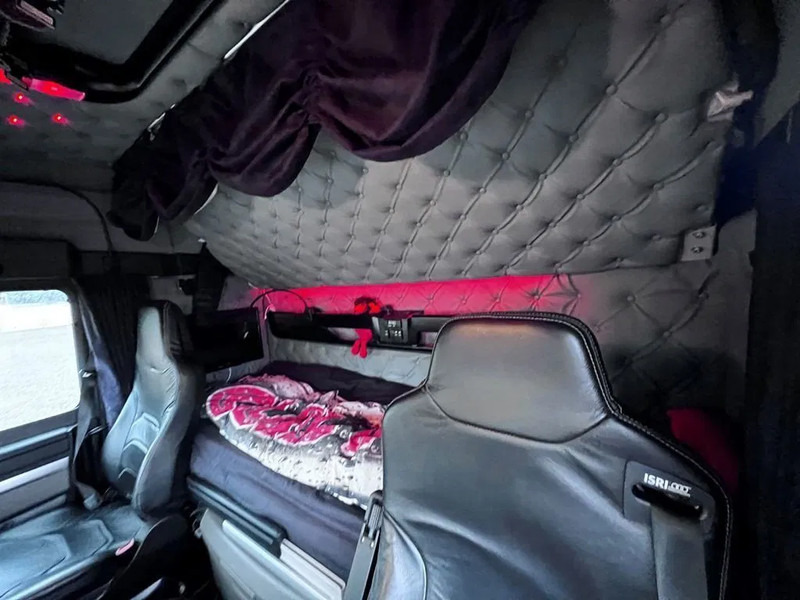 MAN TGX 26.510 2stk . Special interior. pusher 6x2/2. - Trekker: afbeelding 3 MAN TGX 26.510 2stk . Special interior. pusher 6x2/2. - Trekker: afbeelding 3