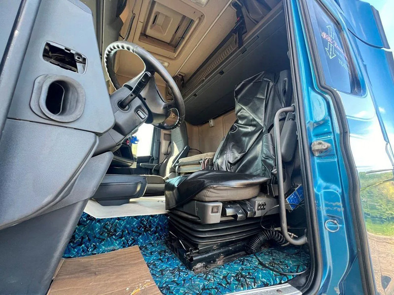 Trekker Scania R560 V8 Air / Air Suspension. only 623000km . Euro 5. Hydr. system.: afbeelding 11 Trekker Scania R560 V8 Air / Air Suspension. only 623000km . Euro 5. Hydr. system.: afbeelding 11