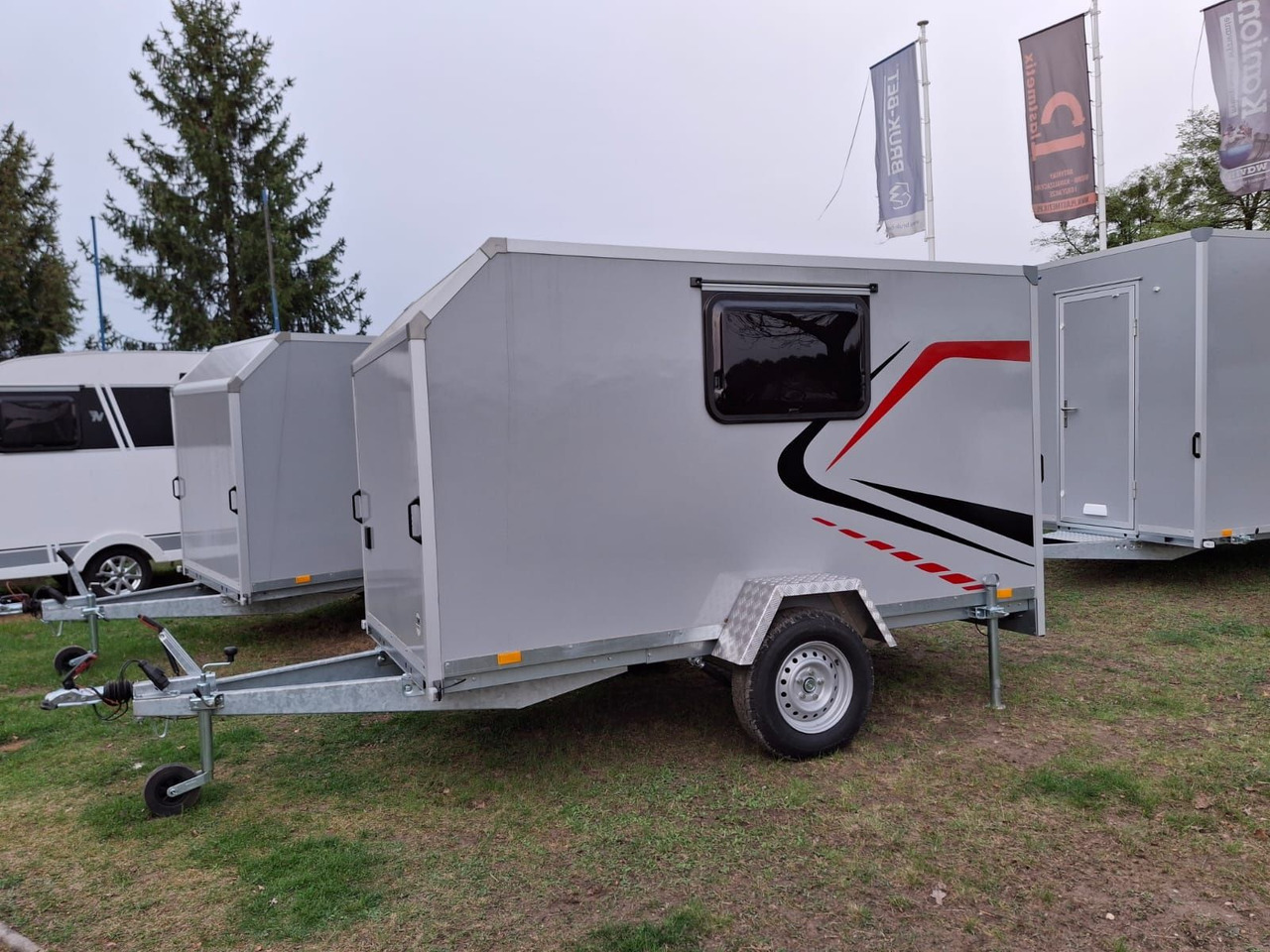 MiniCamp mini przyczepa kempingowa wyprawowa Everest Niewiadów - Caravan: afbeelding 1 MiniCamp mini przyczepa kempingowa wyprawowa Everest Niewiadów - Caravan: afbeelding 1