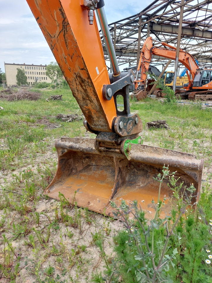 Rupsgraafmachine DOOSAN DX140LC-5: afbeelding 9