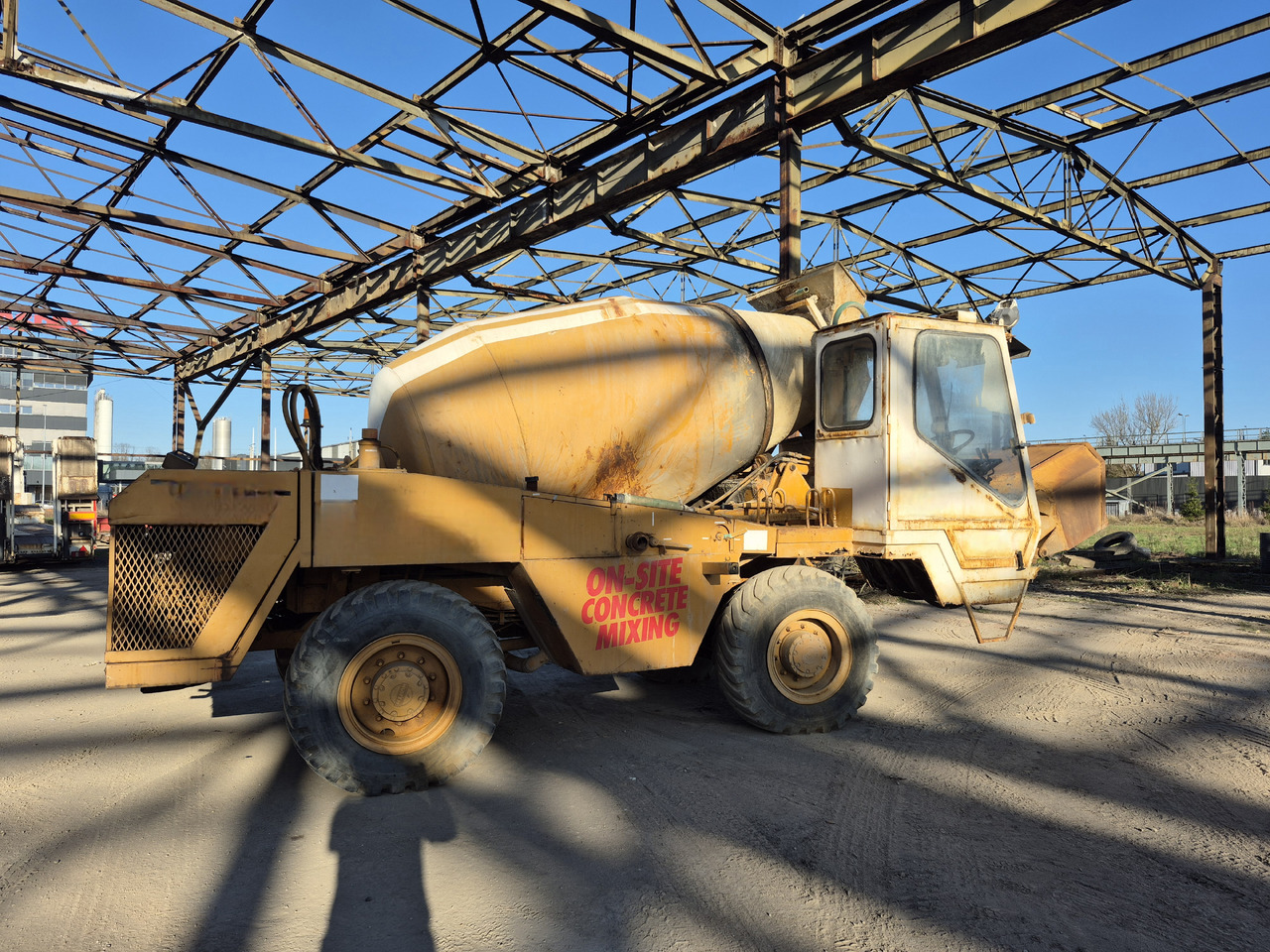 ULTRANAZZ M37E - Betonmixer: afbeelding 2 ULTRANAZZ M37E - Betonmixer: afbeelding 2