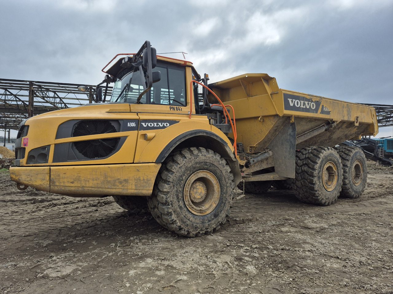 VOLVO A30G - Kiepwagen met knikbesturing: afbeelding 1 VOLVO A30G - Kiepwagen met knikbesturing: afbeelding 1