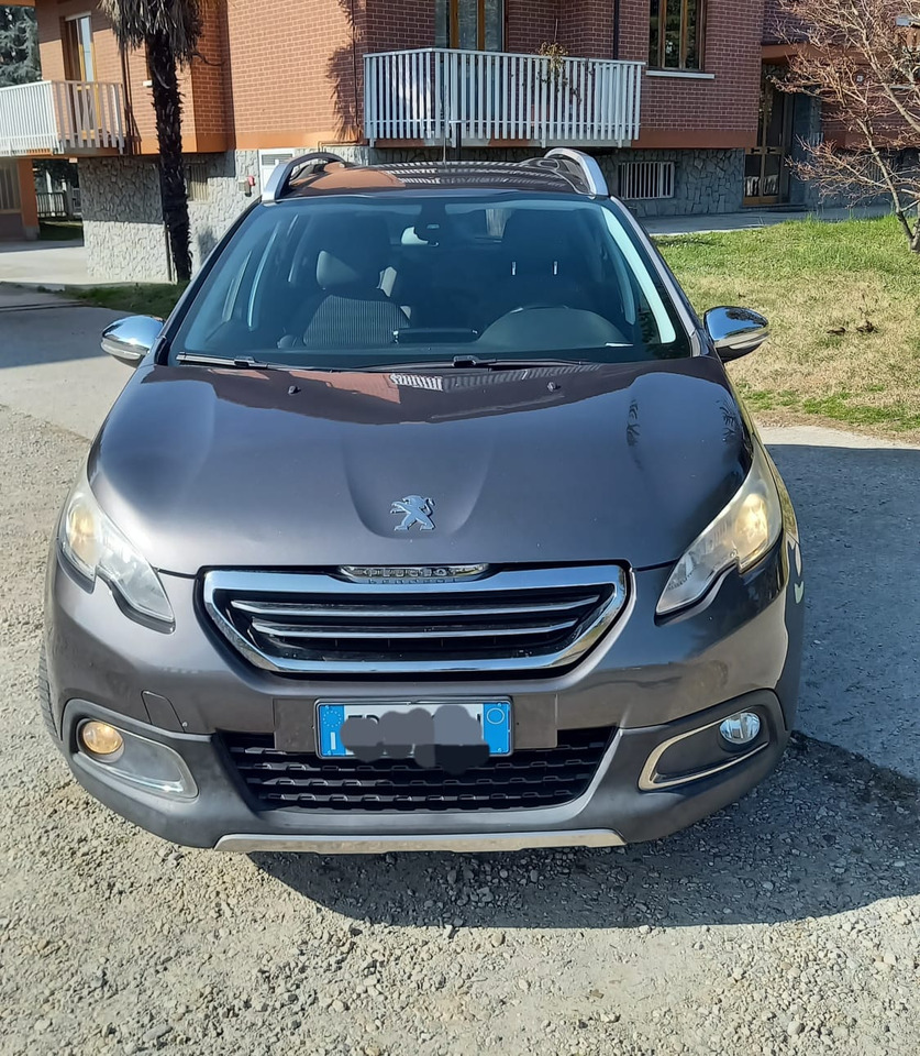 PEUGEOT 2008 - Sedan: afbeelding 4 PEUGEOT 2008 - Sedan: afbeelding 4