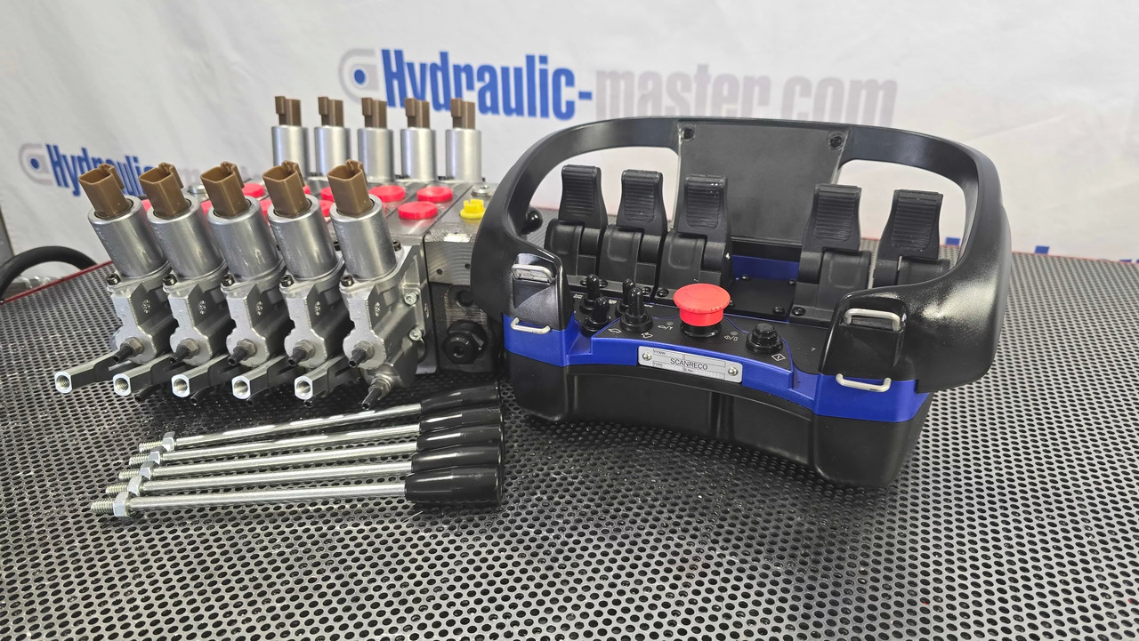 Container Side Lifter Sidelifter 5 sections valve with Radio Remote Scanreco - Vuilniswagen: afbeelding 5 Container Side Lifter Sidelifter 5 sections valve with Radio Remote Scanreco - Vuilniswagen: afbeelding 5