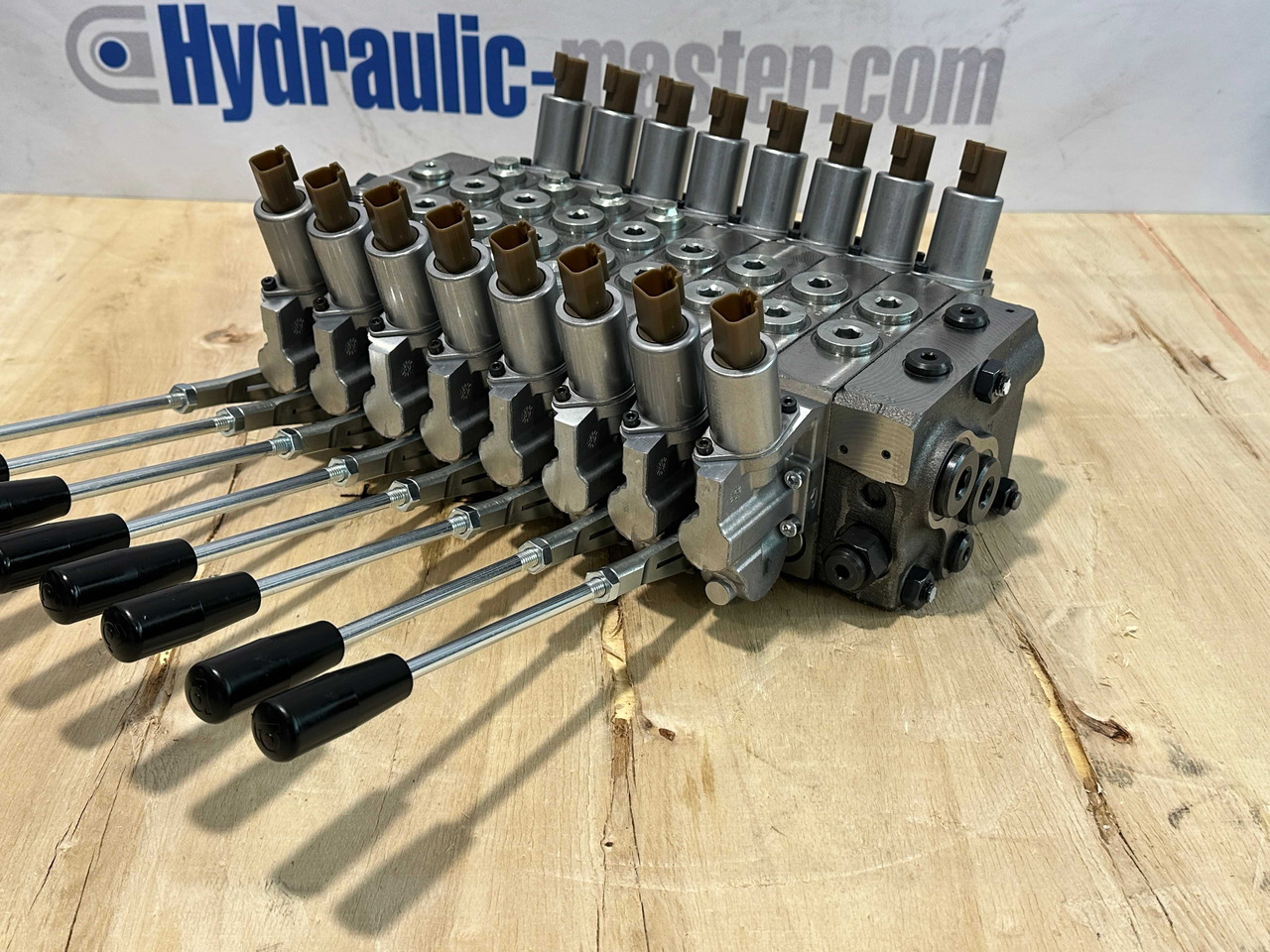 Valve Walvoil DPX100 MKG, Palfinger, Fassi, Hiab - Uitrijwagen: afbeelding 3 Valve Walvoil DPX100 MKG, Palfinger, Fassi, Hiab - Uitrijwagen: afbeelding 3