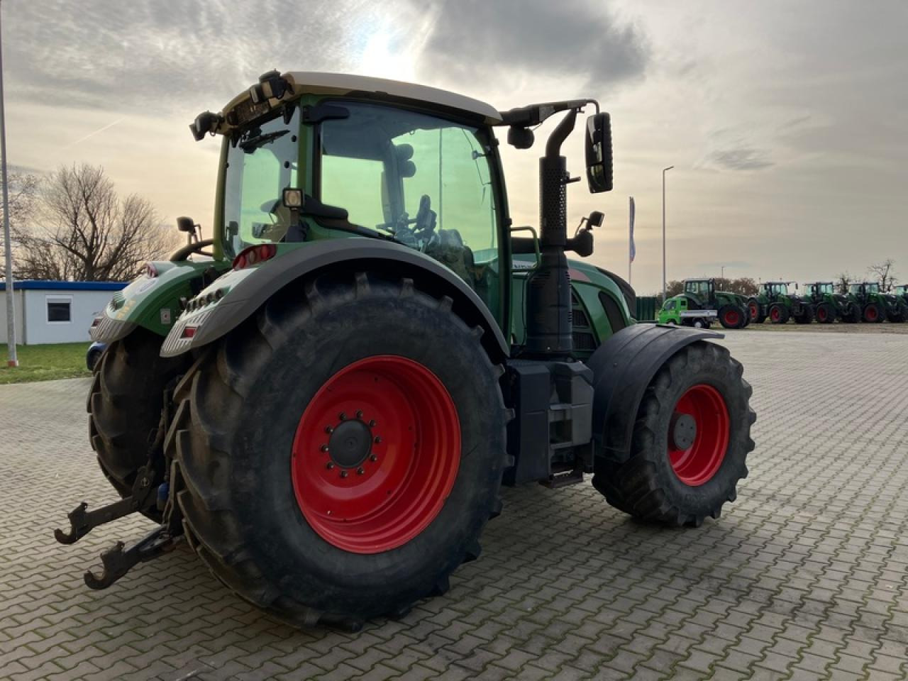 Fendt VARIO 718 S4 - Tractor: afbeelding 3 Fendt VARIO 718 S4 - Tractor: afbeelding 3