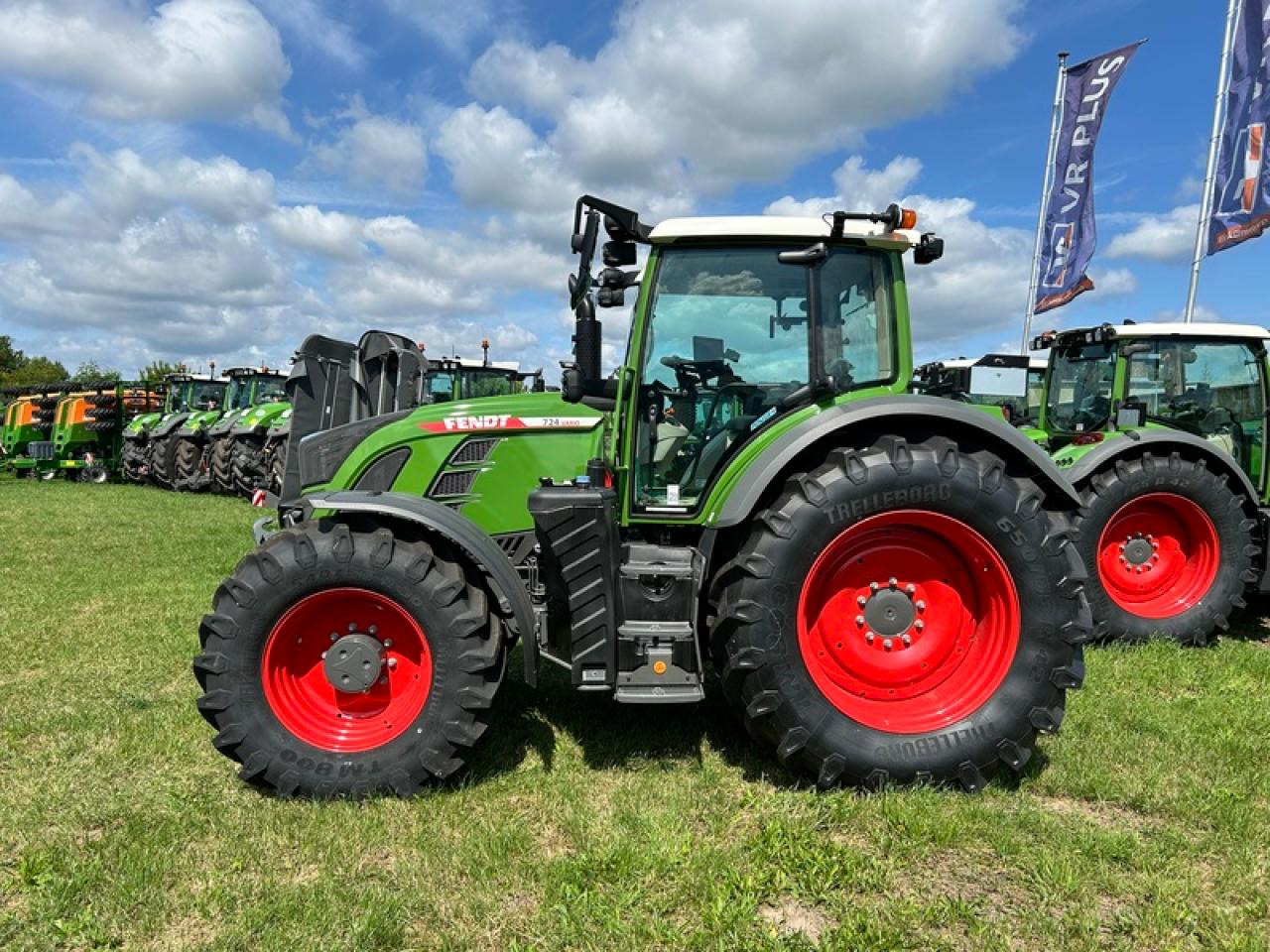 Fendt VARIO 724 GEN 6 PROFI+ SETTING 2 - Tractor: afbeelding 2 Fendt VARIO 724 GEN 6 PROFI+ SETTING 2 - Tractor: afbeelding 2
