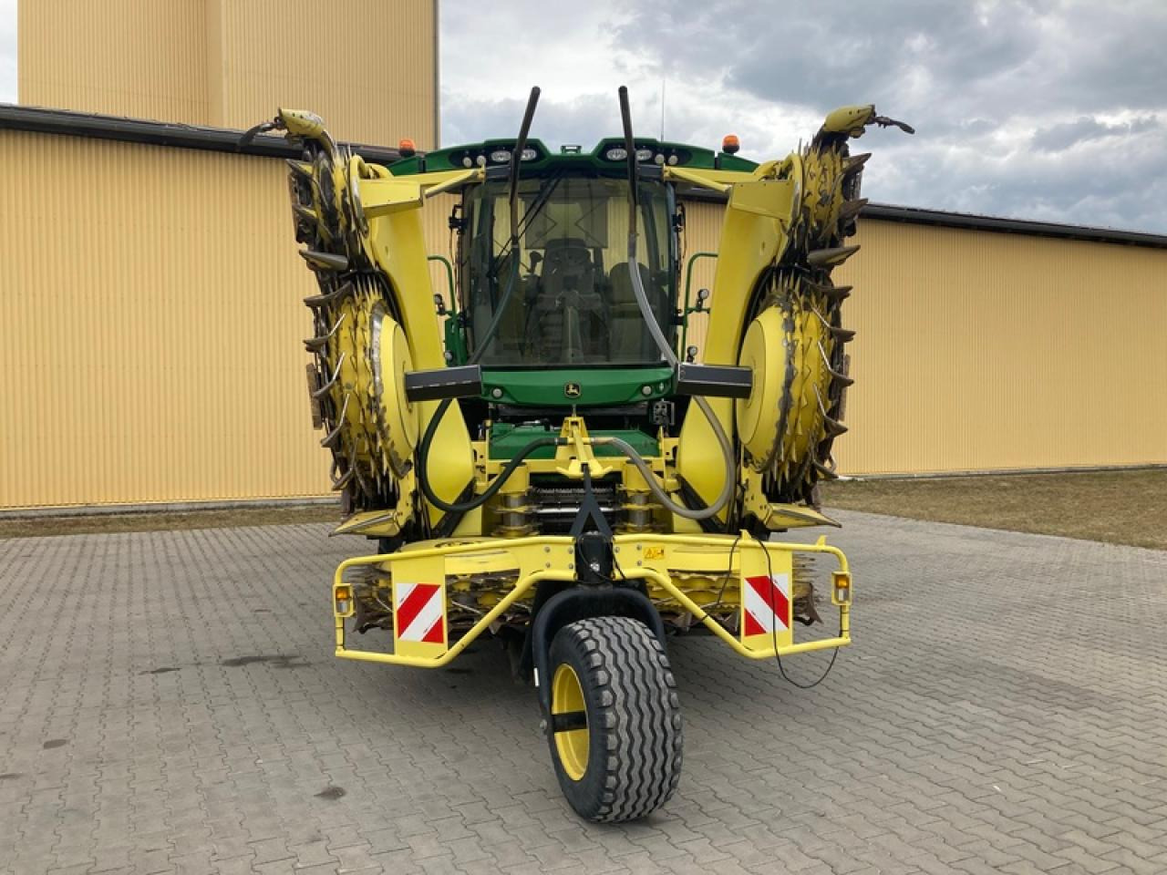 John Deere 8600 I - Hakselaar: afbeelding 4 John Deere 8600 I - Hakselaar: afbeelding 4