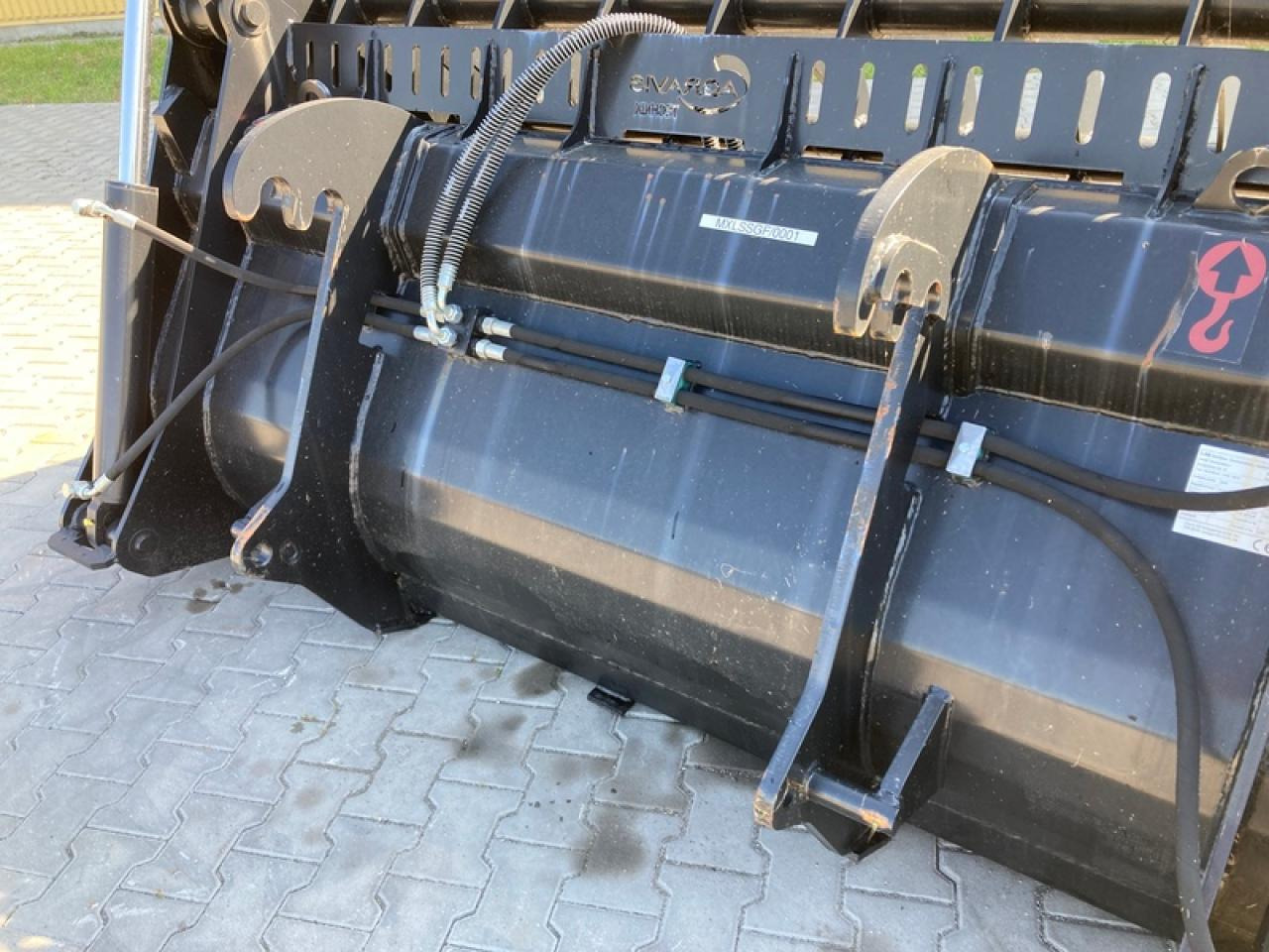 LSB SILAGEGREIFSCHAUFEL AKTION - Voorladerbak: afbeelding 5 LSB SILAGEGREIFSCHAUFEL AKTION - Voorladerbak: afbeelding 5