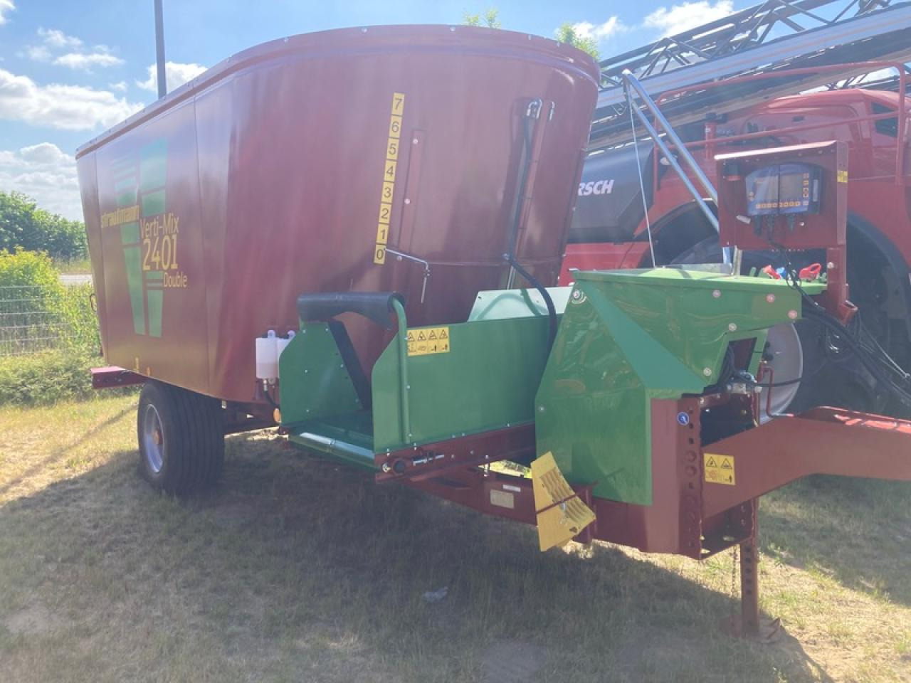Strautmann VERTIMIX 2401D - Voermengwagen: afbeelding 2 Strautmann VERTIMIX 2401D - Voermengwagen: afbeelding 2
