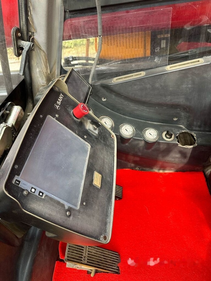 Mobiele kraan Sany STC500 STC800 STC1000C 50 80 110 Used truck cranes are sold at l: afbeelding 7