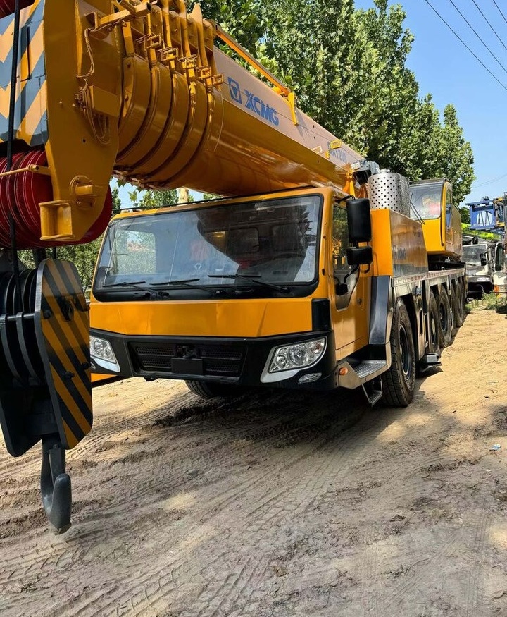 XCMG QAY200 200ton - Mobiele kraan: afbeelding 2 XCMG QAY200 200ton - Mobiele kraan: afbeelding 2