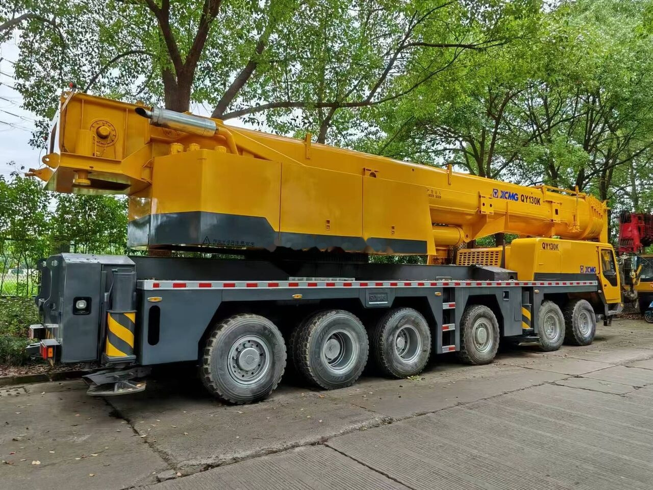XCMG QY130K QY130K-I QY130K-II 80ton 100ton 110ton 130ton - Mobiele kraan: afbeelding 4 XCMG QY130K QY130K-I QY130K-II 80ton 100ton 110ton 130ton - Mobiele kraan: afbeelding 4