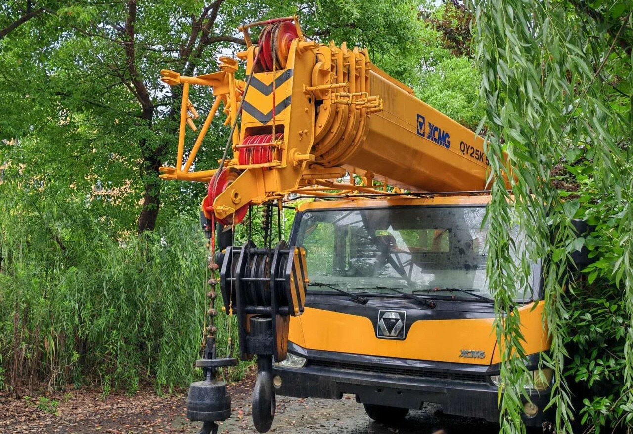 XCMG QY25K QY25K-I QY25KC XCT25 25T 25ton - Mobiele kraan: afbeelding 1 XCMG QY25K QY25K-I QY25KC XCT25 25T 25ton - Mobiele kraan: afbeelding 1