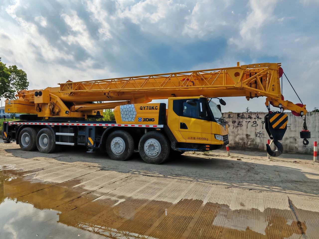 XCMG QY70KC - Mobiele kraan: afbeelding 1 XCMG QY70KC - Mobiele kraan: afbeelding 1