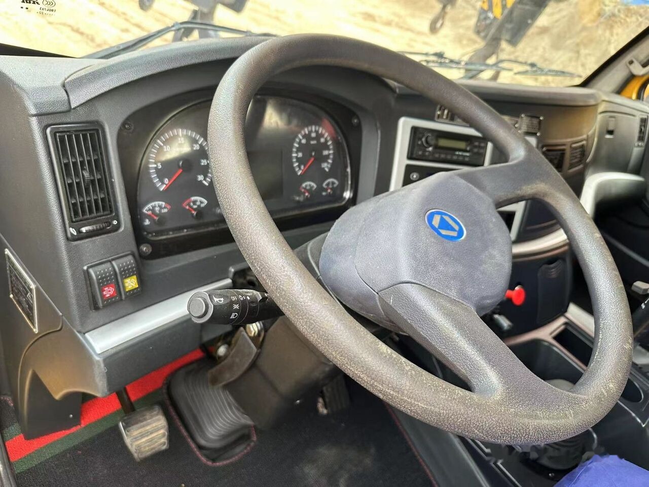 XCMG QY90K QY100K-II 90T 100T 90ton 100ton 80 70 50 - Mobiele kraan: afbeelding 5 XCMG QY90K QY100K-II 90T 100T 90ton 100ton 80 70 50 - Mobiele kraan: afbeelding 5