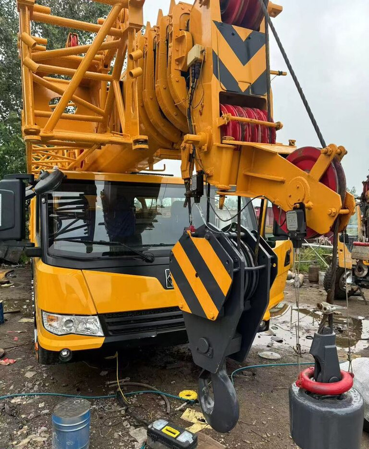XCMG XCT35 QY35K 35T 35ton 30 50 70 80 100 - Mobiele kraan: afbeelding 1 XCMG XCT35 QY35K 35T 35ton 30 50 70 80 100 - Mobiele kraan: afbeelding 1