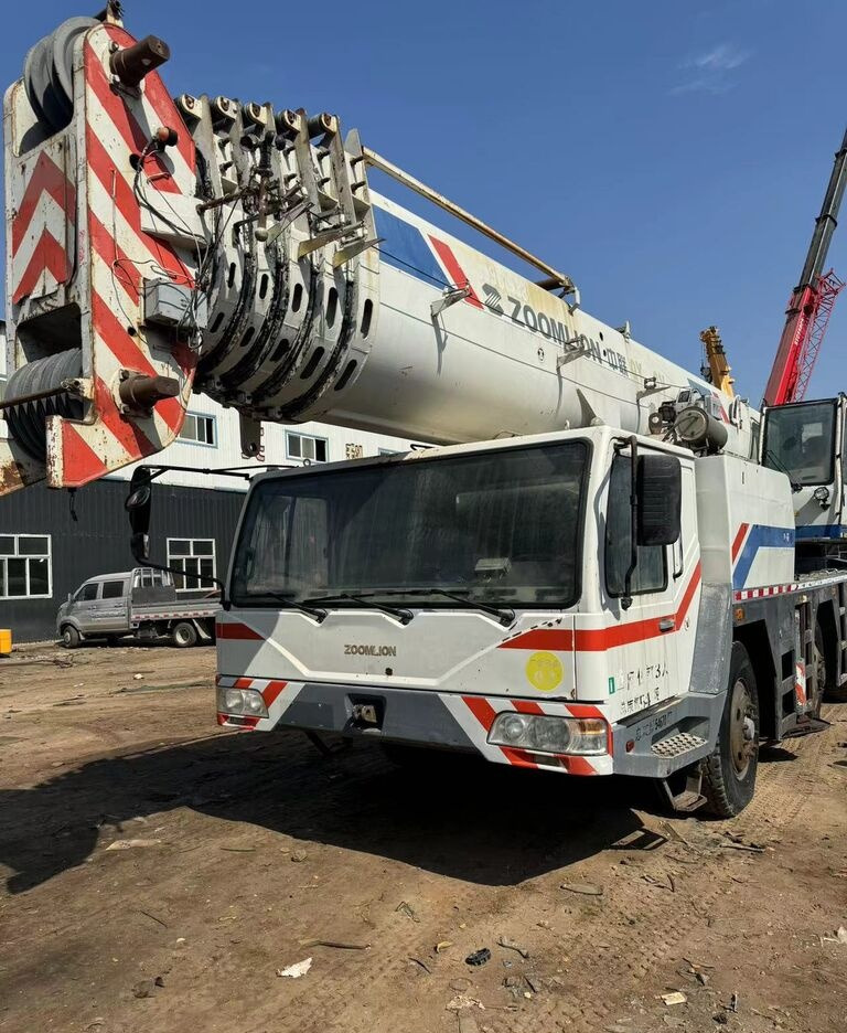 Zoomlion QY130V - Mobiele kraan: afbeelding 1 Zoomlion QY130V - Mobiele kraan: afbeelding 1