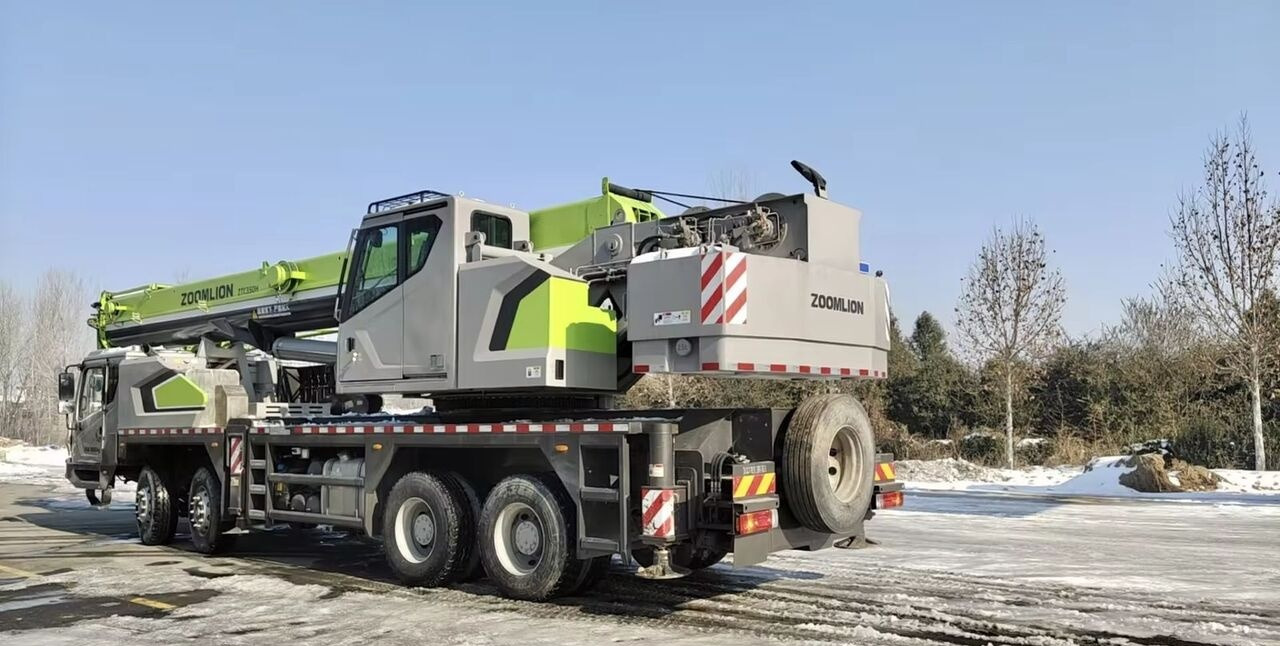 Zoomlion ZTC350 - Mobiele kraan: afbeelding 2 Zoomlion ZTC350 - Mobiele kraan: afbeelding 2