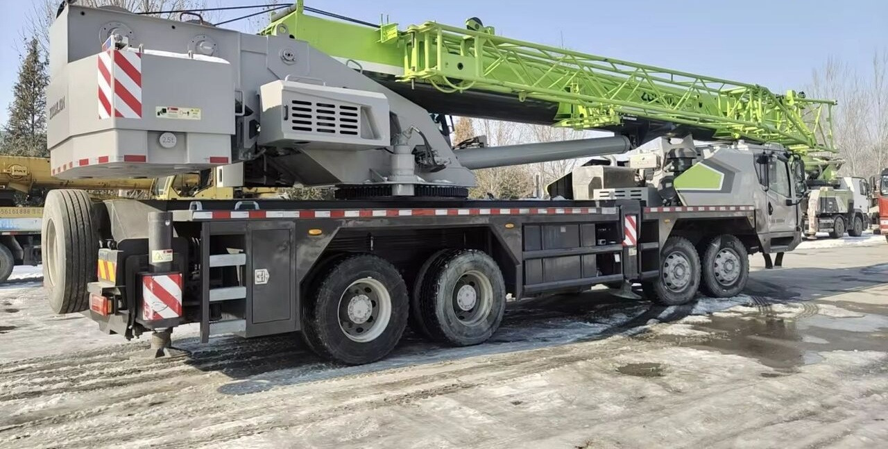 Zoomlion ZTC350 - Mobiele kraan: afbeelding 1 Zoomlion ZTC350 - Mobiele kraan: afbeelding 1