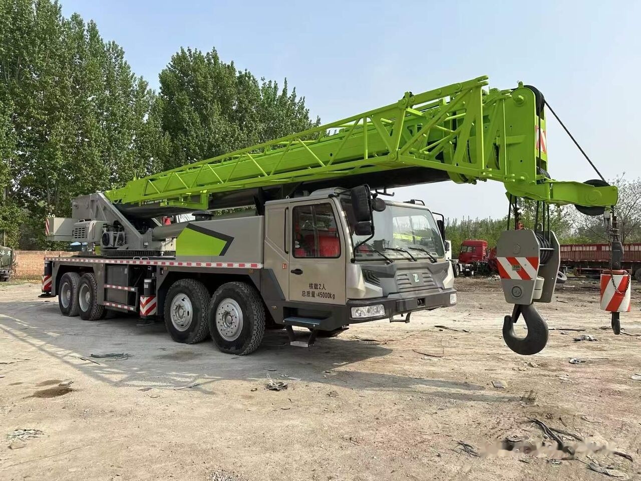 Zoomlion ZTC700V ZTC800V ZTC900V 50T 70T 80T 100T - Mobiele kraan: afbeelding 2 Zoomlion ZTC700V ZTC800V ZTC900V 50T 70T 80T 100T - Mobiele kraan: afbeelding 2