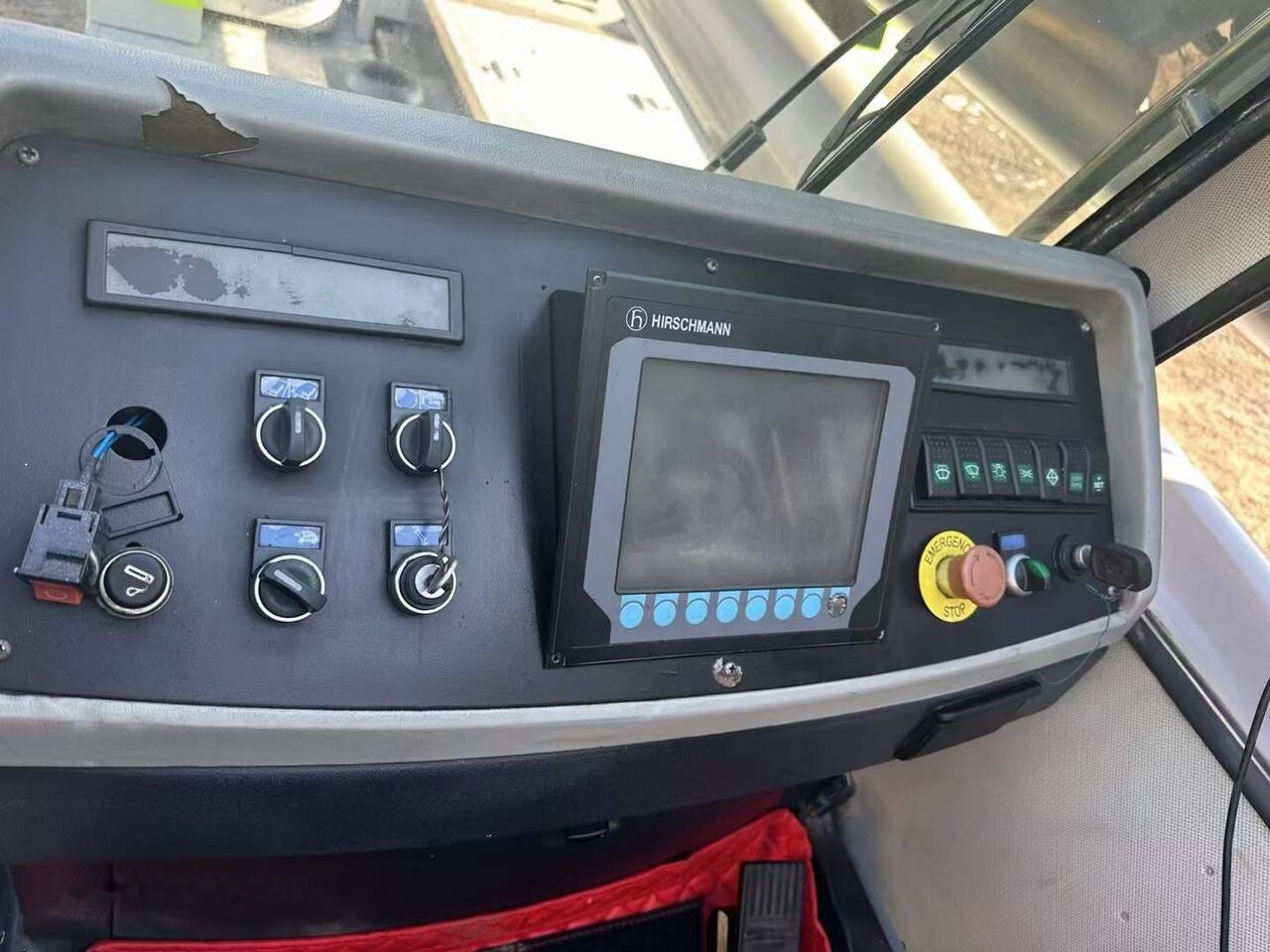 Leasing Zoomlion Zoomlion ZTC900V ZTC800V ZTC550V ZTC500V truck cranes Zoomlion Zoomlion ZTC900V ZTC800V ZTC550V ZTC500V truck cranes: afbeelding 13