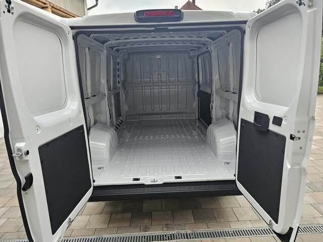Nieuw Gesloten bestelwagen FIAT Ducato 35 140 Serie10-9.2 L2H1 Premium Kabine...: afbeelding 37 Nieuw Gesloten bestelwagen FIAT Ducato 35 140 Serie10-9.2 L2H1 Premium Kabine...: afbeelding 37