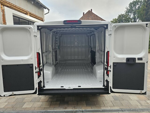 Nieuw Gesloten bestelwagen FIAT Ducato 35 140 Serie10-9.2 L2H1 Premium Kabine...: afbeelding 28 Nieuw Gesloten bestelwagen FIAT Ducato 35 140 Serie10-9.2 L2H1 Premium Kabine...: afbeelding 28