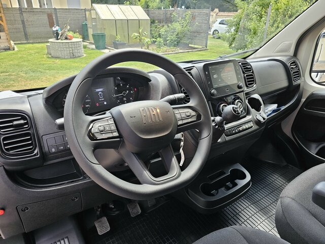 FIAT Ducato 35 MAXI 180 Pritsche Plane 4,90 Meter - Schuifzeilen bestelwagen: afbeelding 3 FIAT Ducato 35 MAXI 180 Pritsche Plane 4,90 Meter - Schuifzeilen bestelwagen: afbeelding 3