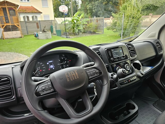 FIAT Ducato MAXI 140 Serie10-9.2 2025 L5 DOKA 3,3 M. - Bestelwagen open laadbak, Bestelwagen met dubbele cabine: afbeelding 3 FIAT Ducato MAXI 140 Serie10-9.2 2025 L5 DOKA 3,3 M. - Bestelwagen open laadbak, Bestelwagen met dubbele cabine: afbeelding 3