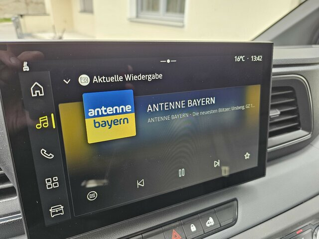 Gesloten bestelwagen RENAULT Master L2H2 170 Neues Modell 10'' Navi Kamera: afbeelding 8