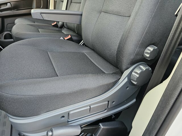 FIAT Ducato MAXI Serie 10 2025 DOKA 3-Seitenkiipper - Vrachtwagen: afbeelding 4 FIAT Ducato MAXI Serie 10 2025 DOKA 3-Seitenkiipper - Vrachtwagen: afbeelding 4