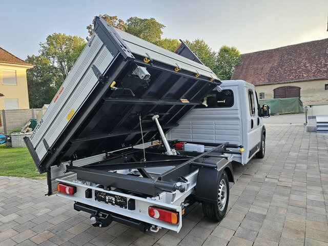 FIAT Ducato MAXI Serie 9.2 2025 DOKA 3-Seitenkiipper - Vrachtwagen: afbeelding 2 FIAT Ducato MAXI Serie 9.2 2025 DOKA 3-Seitenkiipper - Vrachtwagen: afbeelding 2