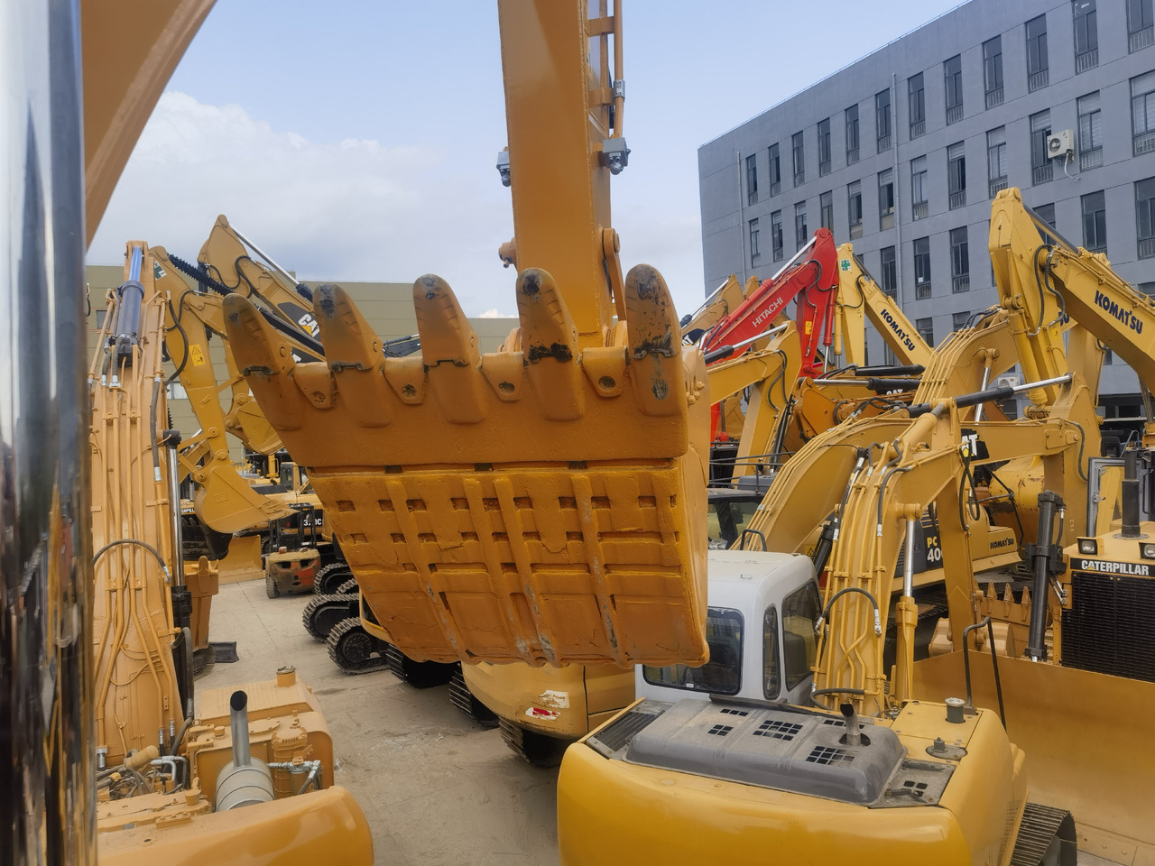 CAT 330DL excavator - Rupsgraafmachine: afbeelding 5 CAT 330DL excavator - Rupsgraafmachine: afbeelding 5