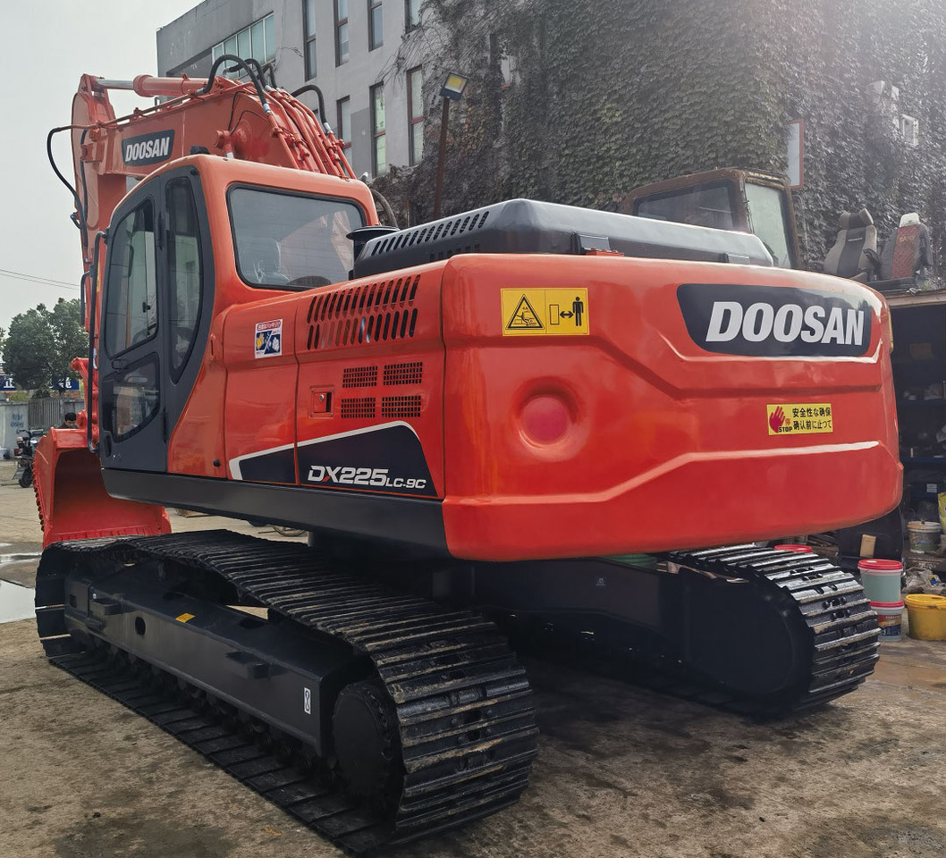 DOOSAN Doosan DX225LC Crawler excavator - Rupsgraafmachine: afbeelding 1 DOOSAN Doosan DX225LC Crawler excavator - Rupsgraafmachine: afbeelding 1