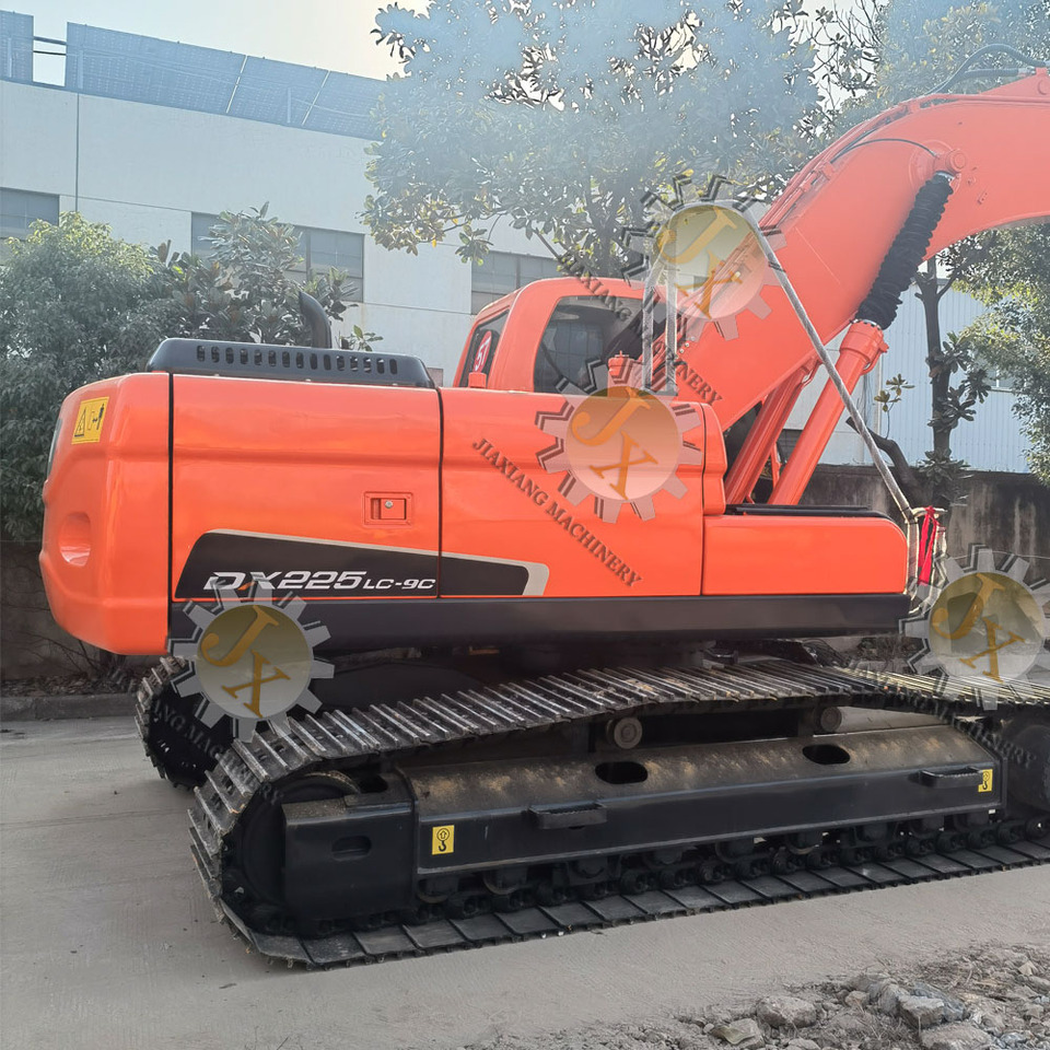 DOOSAN Doosan DX225LC Crawler excavator - Rupsgraafmachine: afbeelding 2 DOOSAN Doosan DX225LC Crawler excavator - Rupsgraafmachine: afbeelding 2