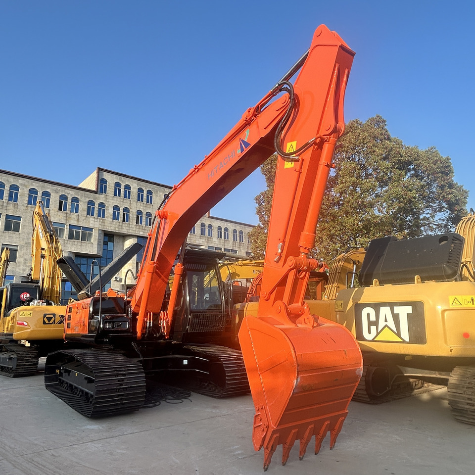 Hitachi ZX200-3 Excavator - Rupsgraafmachine: afbeelding 2 Hitachi ZX200-3 Excavator - Rupsgraafmachine: afbeelding 2